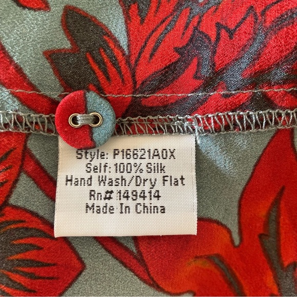 Johnny Was Pete & Greta Silk Floral Print Salon Long Sleeve Blouse Size 2X - Picture 11 of 11